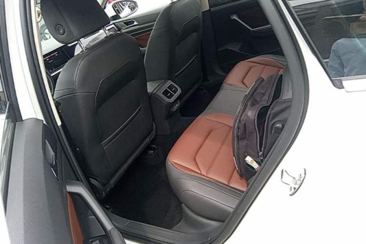Used Volkswagen Lavida 2018 280TSI DSG Luxury Edition China V Standard Left Rear Seat