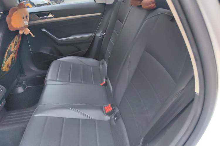 Used Volkswagen Lavida 2018 1.5L Automatic Comfort Edition China V Standard Left Rear Seat
