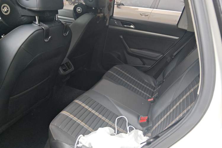 Used Volkswagen Lavida 2018 280TSI DSG Comfort Edition China V Standard Left Rear Seat