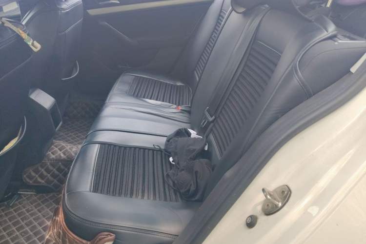 Used Volkswagen Lavida 2018 Classic 1.5L Manual Fashion Edition China VI Standard Left Rear Seat
