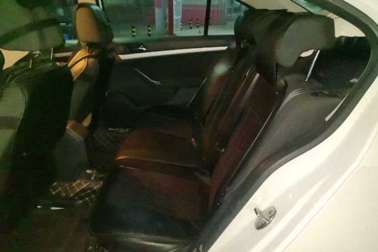 Used Volkswagen Lavida 2018 Classic 1.5L Automatic Fashion Edition China VI Standard Left Rear Seat