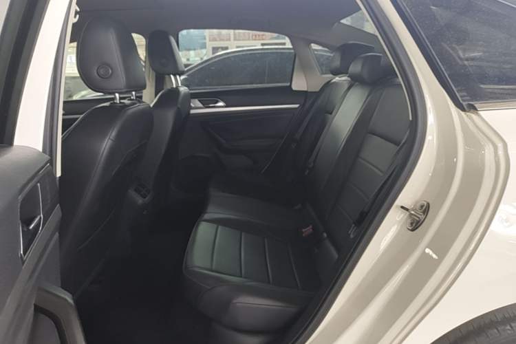 Used Volkswagen Lavida 2018 1.5L Automatic Comfort Edition China V Standard Left Rear Seat