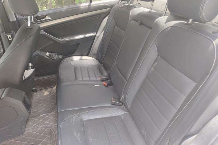 Used Volkswagen Lavida 2018 Classic 1.5L Automatic Comfort Edition China VI Standard Left Rear Seat