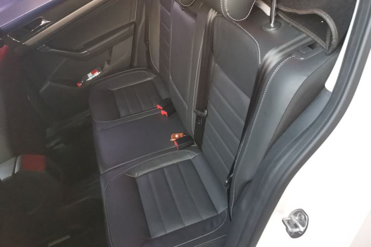 Used Volkswagen Lavida 2018 Classic 1.5L Automatic Comfort Edition China VI Standard Left Rear Seat