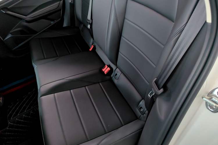 Used Volkswagen Lavida 2018 1.5L Automatic Comfort Edition China V Standard Left Rear Seat