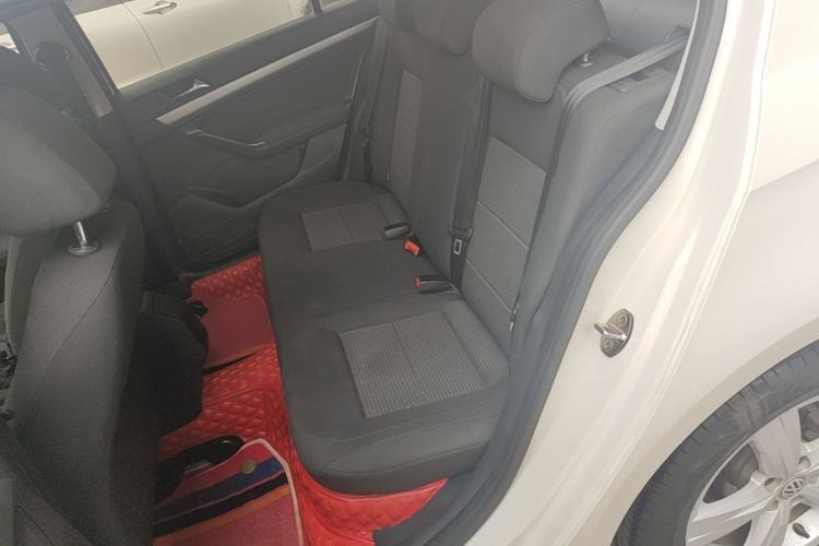 Used Volkswagen Lavida 2018 Classic 1.5L Automatic Fashion Edition China VI Standard Left Rear Seat
