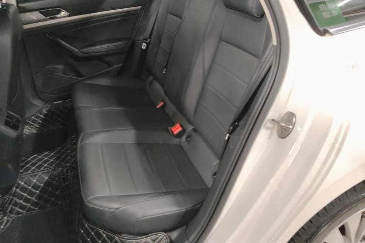 Used Volkswagen Lavida 2018 1.5L Automatic Comfort Edition China V Standard Left Rear Seat