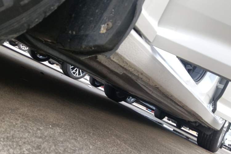 Used Volkswagen Lavida 2018 280TSI DSG Comfort Edition China V Standard Left Side Sill