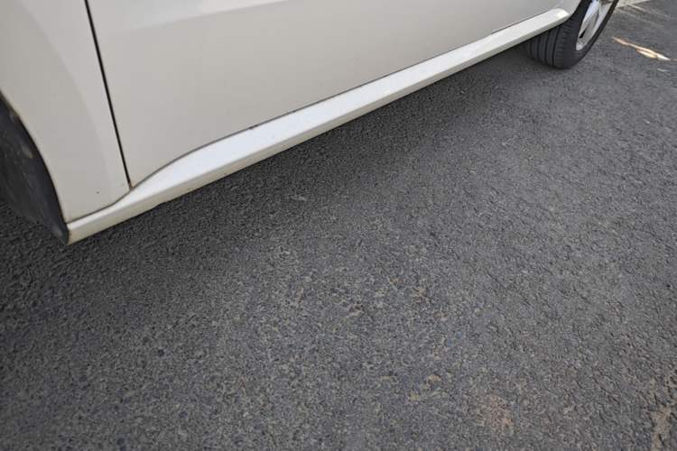 Used Volkswagen Lavida 2018 Classic 1.5L Automatic Fashion Edition China VI Standard Left Side Sill