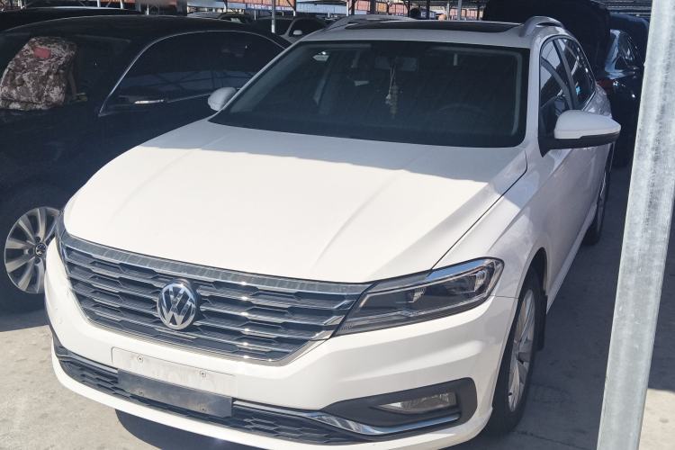 Used Volkswagen Lavida 2018 Hatchback 200TSI DSG Comfort Edition China V Standard Guazi used car, China used car export, Used car for sale, Used  cars, Cheapest cars for sale