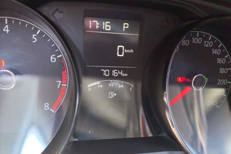 Used Volkswagen Lavida 2018 Classic 1.5L Automatic Fashion Edition China VI Standard Odometer Close Up