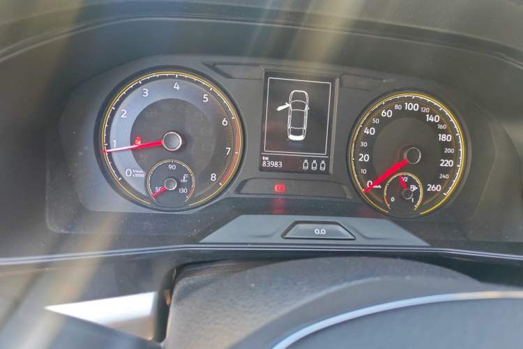 Used Volkswagen Lavida 2018 1.5L Automatic Comfort Edition China V Standard Odometer Close Up