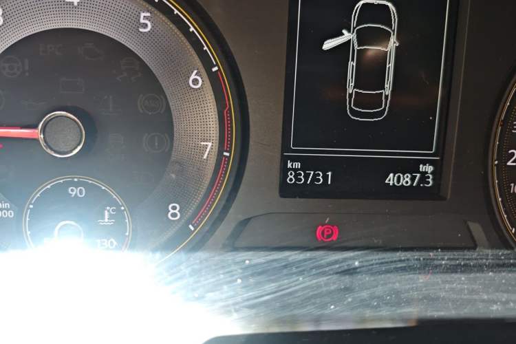 Used Volkswagen Lavida 2018 280TSI DSG Comfort Edition China V Standard Odometer Close Up