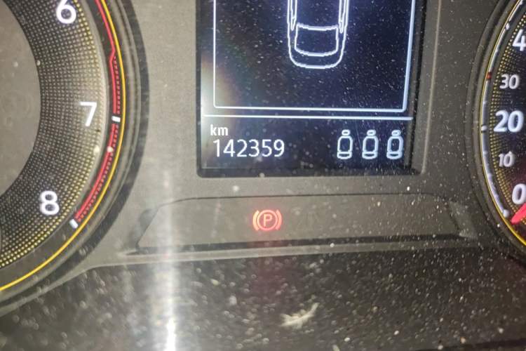 Used Volkswagen Lavida 2018 1.5L Automatic Fashion Edition China V Standard Odometer Close Up