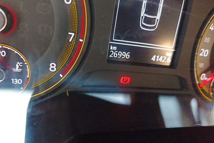 Used Volkswagen Lavida 2018 1.5L Automatic Fashion Edition China V Standard Odometer Close Up