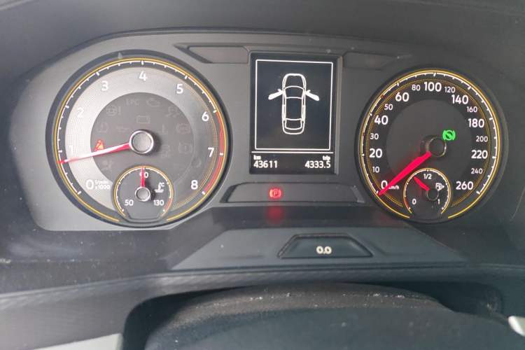 Used Volkswagen Lavida 2018 1.5L Automatic Fashion Edition China V Standard Odometer Close Up