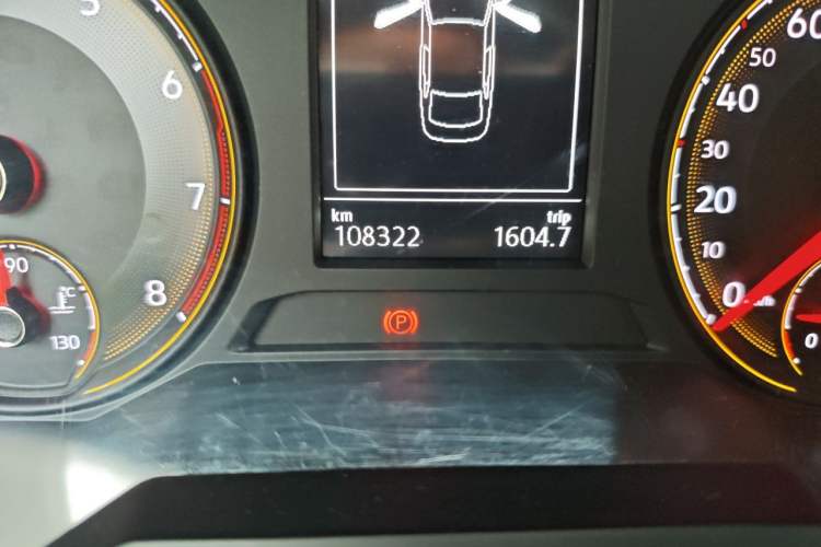 Used Volkswagen Lavida 2018 1.5L Automatic Fashion Edition China V Standard Odometer Close Up