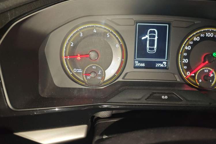 Used Volkswagen Lavida 2018 1.5L Automatic Comfort Edition China V Standard Odometer Close Up