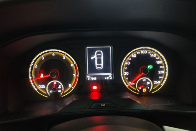 Used Volkswagen Lavida 2018 1.5L Automatic Comfort Edition China V Standard Odometer Close Up