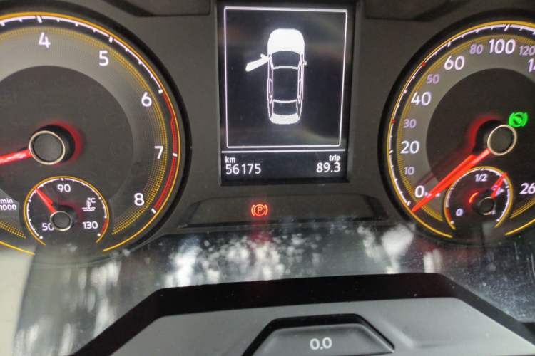 Used Volkswagen Lavida 2018 280TSI DSG Comfort Edition China V Standard Odometer Close Up