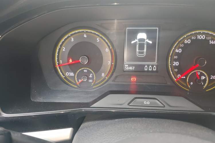 Used Volkswagen Lavida 2018 1.5L Automatic Comfort Edition China V Standard Odometer Close Up