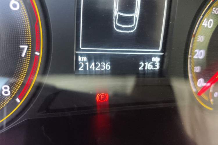 Used Volkswagen Lavida 2018 280TSI DSG Comfort Edition China V Standard Odometer Close Up