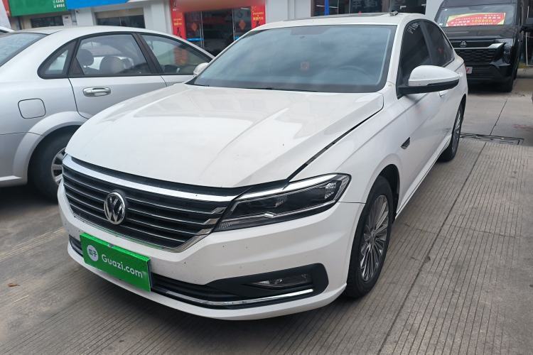 Used Volkswagen Lavida 2018 1.5L Automatic Comfort Edition China V Standard Guazi used car, China used car export, Used car for sale, Used cars, Cheapest cars for sale