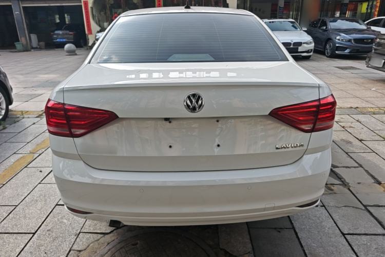 Used Volkswagen Lavida 2018 Classic 1.5L Automatic Fashion Edition China VI Standard Rear