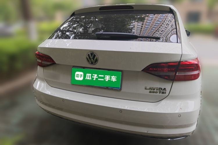 Used Volkswagen Lavida 2018 Hatchback 280TSI DSG Luxury Edition China V Standard Rear