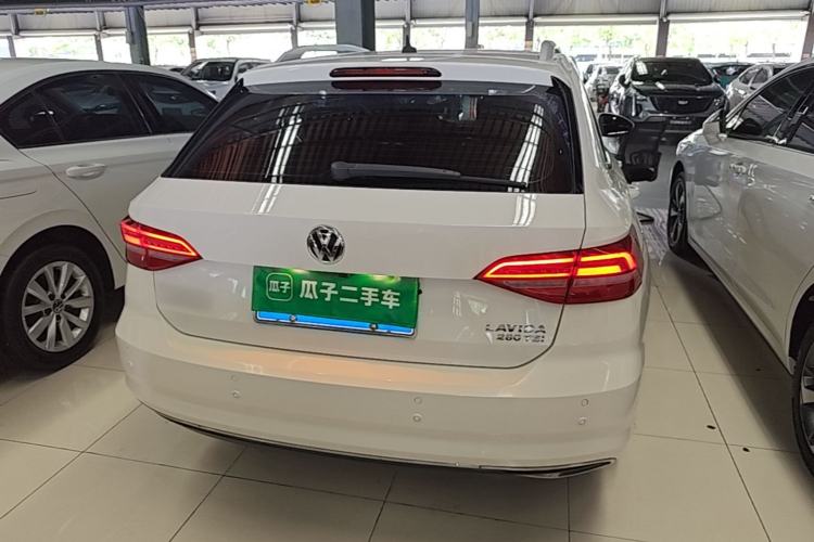 Used Volkswagen Lavida 2018 Hatchback 280TSI DSG Comfort Edition China V Standard Rear
