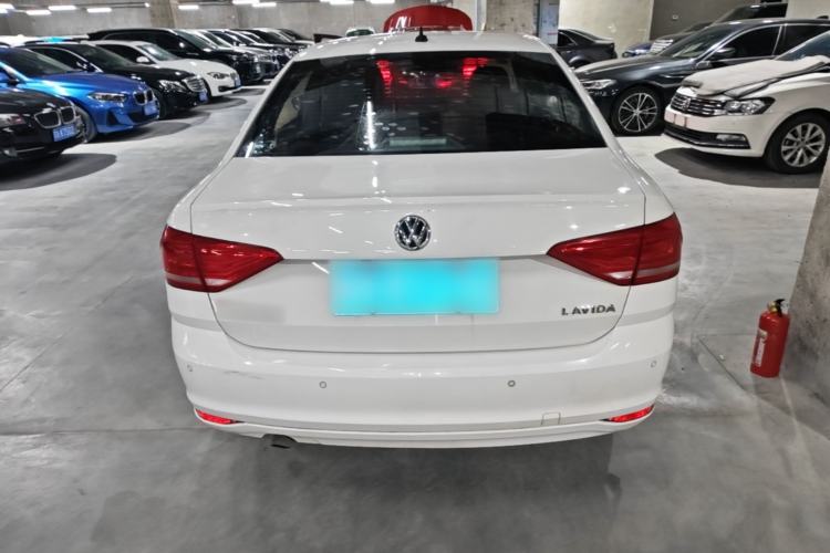 Used Volkswagen Lavida 2018 Classic 1.5L Automatic Fashion Edition China VI Standard Rear