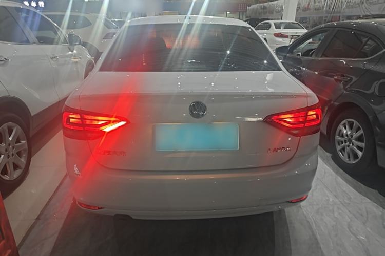 Used Volkswagen Lavida 2018 Classic 1.5L Automatic Fashion Edition China VI Standard Rear