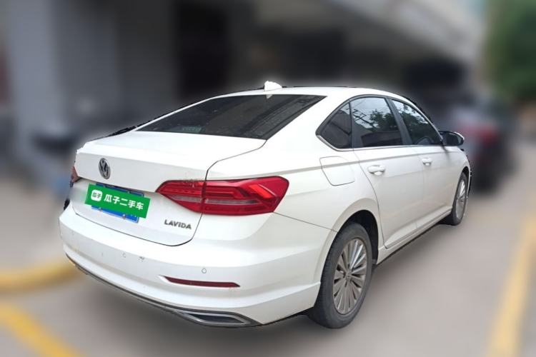 Used Volkswagen Lavida 2018 1.5L Automatic Comfort Edition China V Standard Rear Right 45 Deg