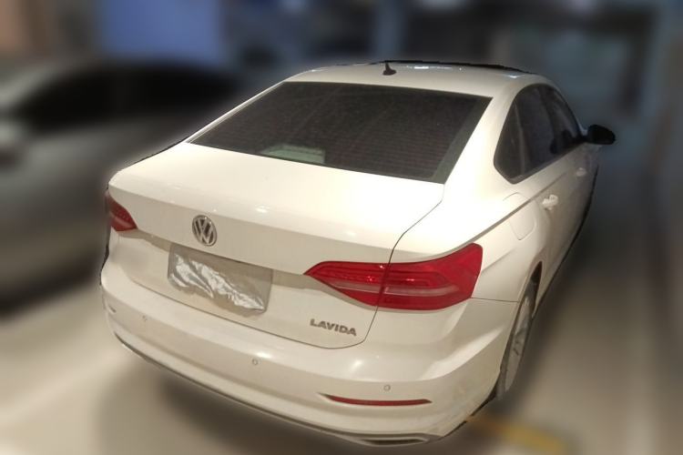 Used Volkswagen Lavida 2018 1.5L Automatic Comfort Edition China V Standard Rear Right 45 Deg