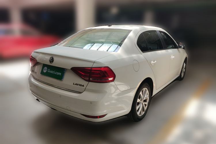 Used Volkswagen Lavida 2018 Classic 1.5L Manual Comfort Edition China VI Standard Rear Right 45 Deg