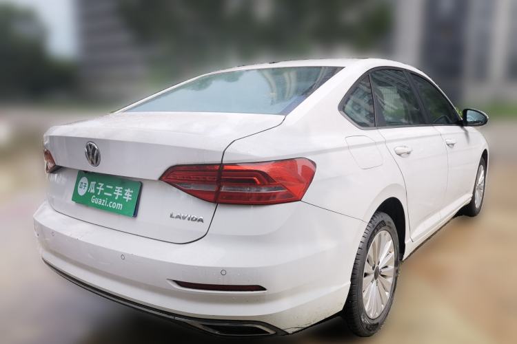 Used Volkswagen Lavida 2018 1.5L Automatic Comfort Edition China V Standard Rear Right 45 Deg