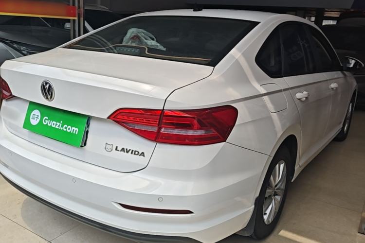 Used Volkswagen Lavida 2018 1.5L Automatic Fashion Edition China V Standard Rear Right 45 Deg
