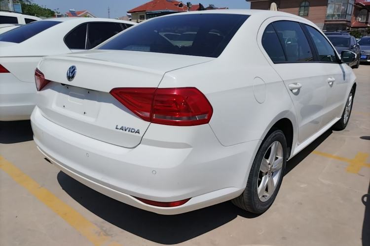 Used Volkswagen Lavida 2018 Classic 1.5L Automatic Fashion Edition China VI Standard Rear Right 45 Deg