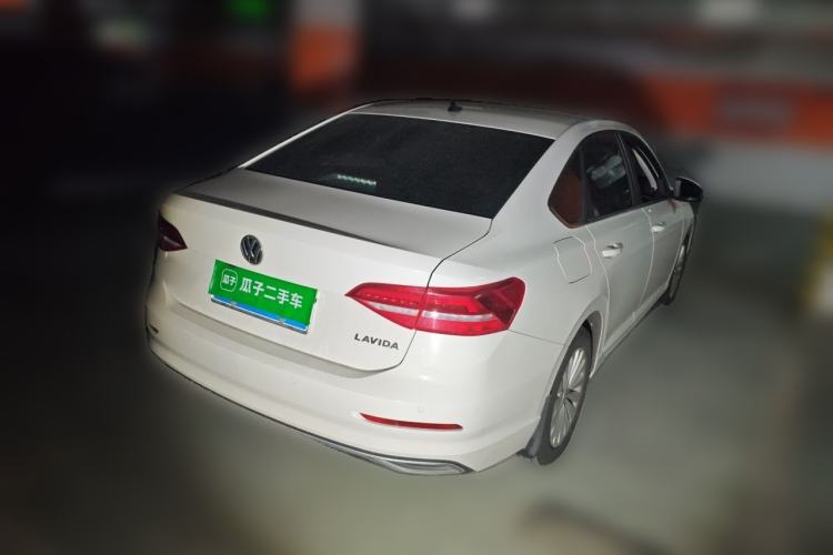 Used Volkswagen Lavida 2018 1.5L Automatic Comfort Edition China V Standard Rear Right 45 Deg