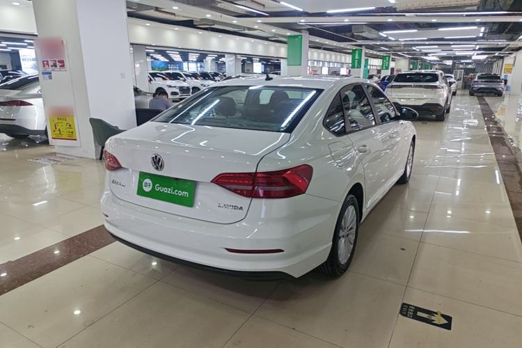 Used Volkswagen Lavida 2018 1.5L Automatic Fashion Edition China V Standard Rear Right 45 Deg