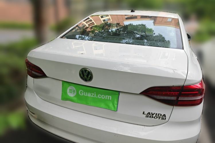 Used Volkswagen Lavida 2018 280TSI DSG Luxury Edition China V Standard Rear