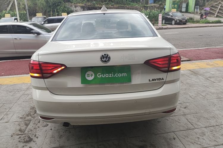 Used Volkswagen Lavida 2018 Classic 1.5L Automatic Fashion Edition China VI Standard Rear