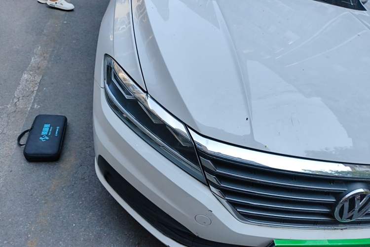 Used Volkswagen Lavida 2018 1.5L Automatic Fashion Edition China V Standard Right Front Headlight