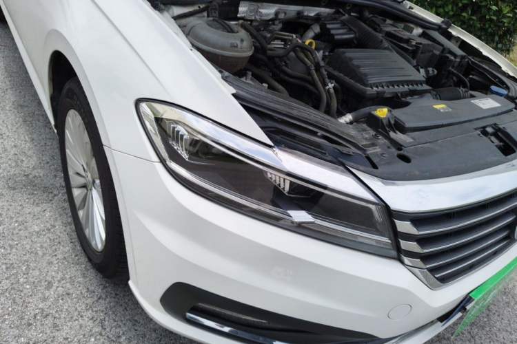 Used Volkswagen Lavida 2018 280TSI DSG Comfort Edition China V Standard Right Front Headlight