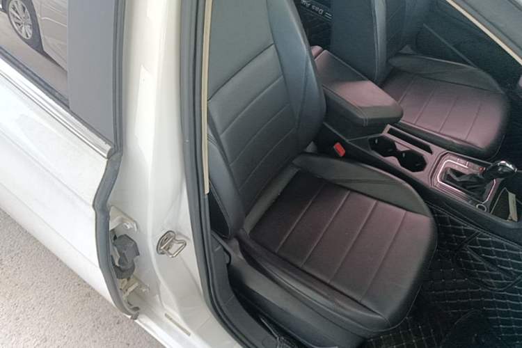 Used Volkswagen Lavida 2018 1.5L Automatic Comfort Edition China V Standard Right Front Seat