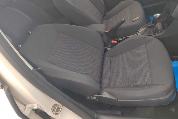 Used Volkswagen Lavida 2018 Classic 1.5L Automatic Fashion Edition China VI Standard Right Front Seat