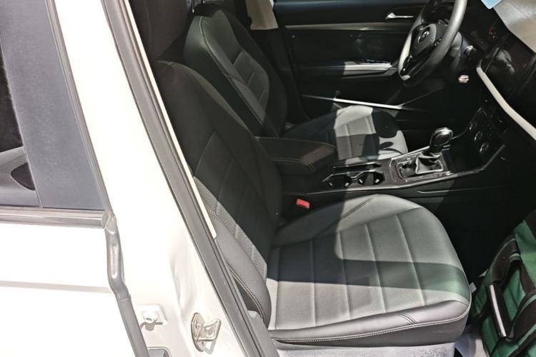 Used Volkswagen Lavida 2018 1.5L Automatic Comfort Edition China V Standard Right Front Seat