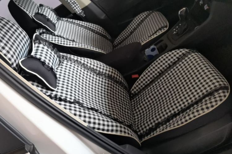 Used Volkswagen Lavida 2018 1.5L Automatic Fashion Edition China V Standard Right Front Seat