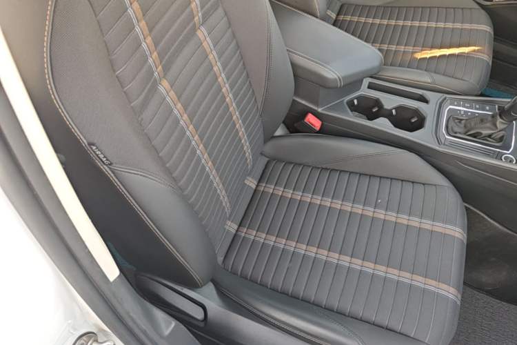 Used Volkswagen Lavida 2018 280TSI DSG Comfort Edition China V Standard Right Front Seat