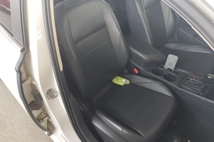 Used Volkswagen Lavida 2018 1.5L Automatic Comfort Edition China V Standard Right Front Seat